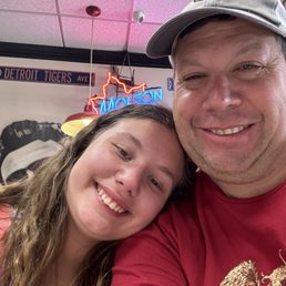 Daddy daughter lunch Saturday lunch date!