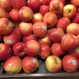 Packing material stuck to the apples looks unsanitary Packing material stuck to the apples looks unsanitary