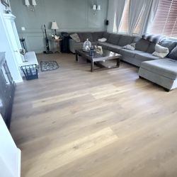 Portrait Perfect Painting - This picture has painting of walls and ceilings the installation of the vinyl floor we did