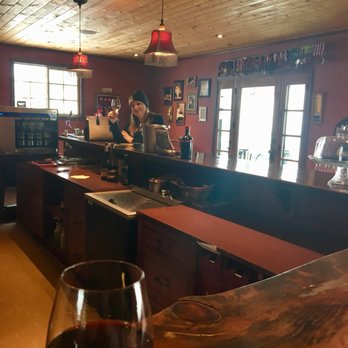 Hard Row To Hoe Vineyards - Wineries Near Me - Manson, Washington