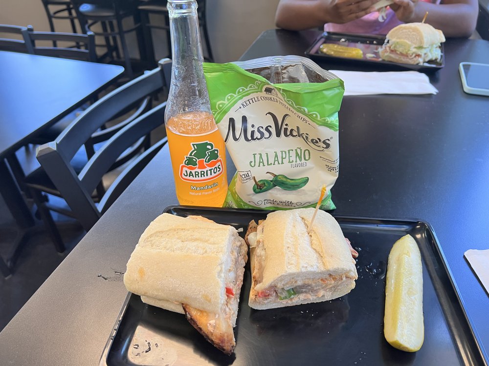 Bianchini’s Sandwich and Salad Market - Photo 2