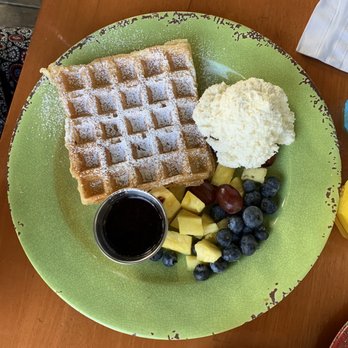 La Grignote - Belgian waffle with fresh whipped cream and fruit - Bakeries Near Me - Key West, Florida La Grignote - Belgian waffle with fresh whipped cream and fruit - Bakeries Near Me - Key West, Florida