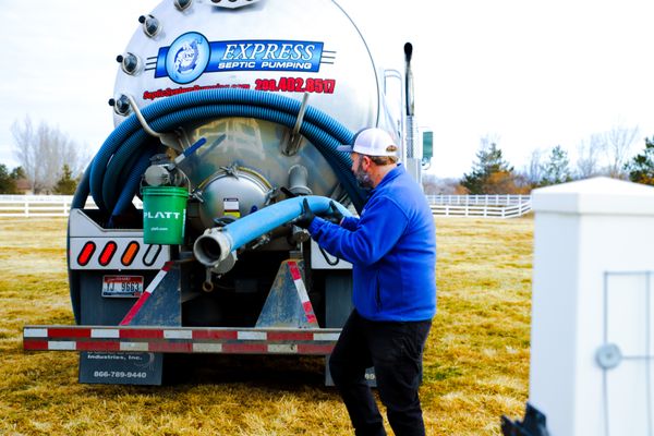 Express Septic & Drain Cleaning Logo