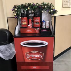 Super 1 Foods Fuel Center - Complimentary coffee
