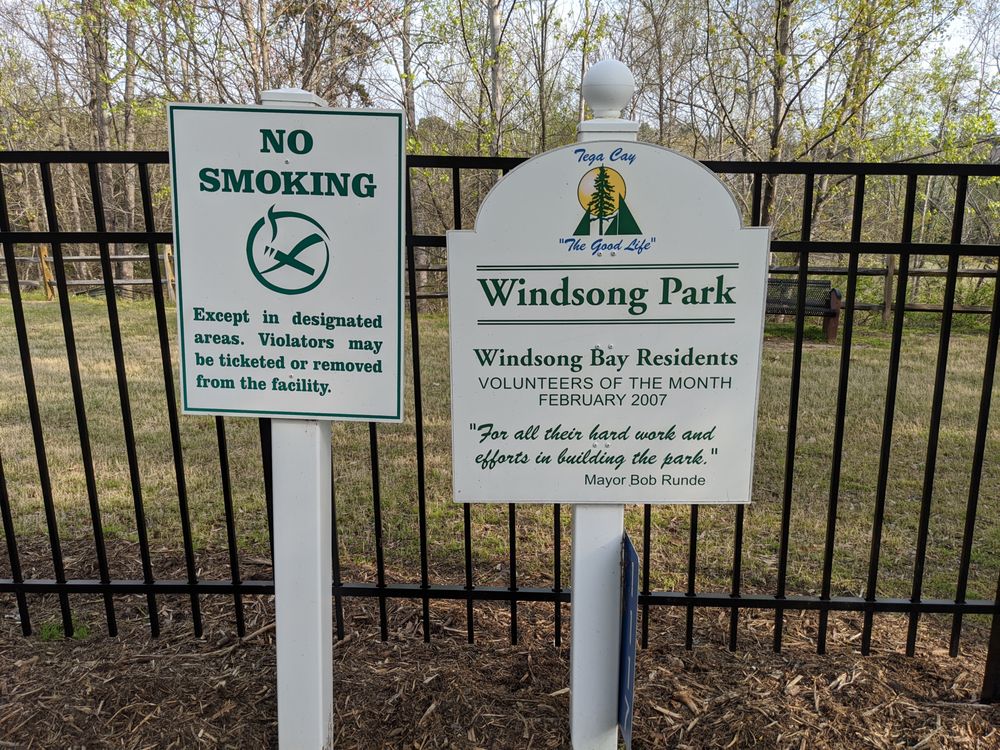 Windsong Bay Park Logo