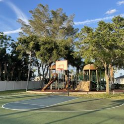 Brown Park - Brown park, Indian rocks beach island