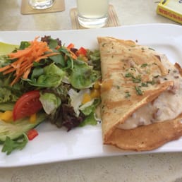 Omelet with pfifferlinge
