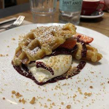 Caravelle - Scoffle- delicioso! - Breakfast & Brunch Near Me - Barcelona, B Caravelle - Scoffle- delicioso! - Breakfast & Brunch Near Me - Barcelona, B