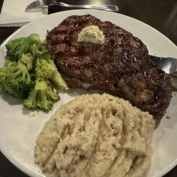 Kenziee's - Ribeye Dinner - Salad Near Me - Cicero, New York