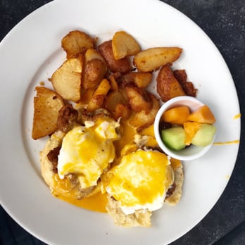 Peach Valley Cafè - Southern fried chicken egg Benedict - Breakfast & Brunch Near Me - Gainesville, Florida Peach Valley Cafè - Southern fried chicken egg Benedict - Breakfast & Brunch Near Me - Gainesville, Florida