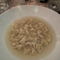 Osteria Satyricon - Tortellini in brodo