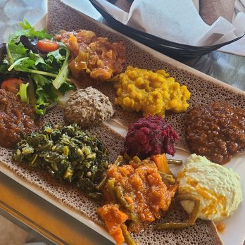 Gihon - Vegan platter - Ethiopian Near Me - San Diego, California Gihon - Vegan platter - Ethiopian Near Me - San Diego, California
