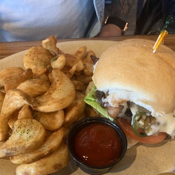 Spigots Brew Pub - A yummy jalapeño burger - Breweries Near Me - Houma, Louisiana Spigots Brew Pub - A yummy jalapeño burger - Breweries Near Me - Houma, Louisiana