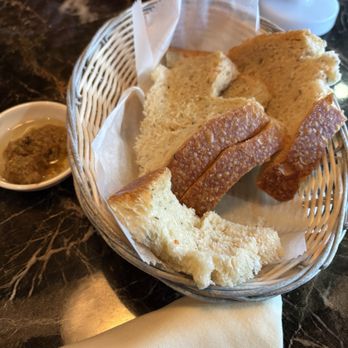 Rosemary's Thyme Bistro - Mediterranean Near Me - Clifton, Virginia