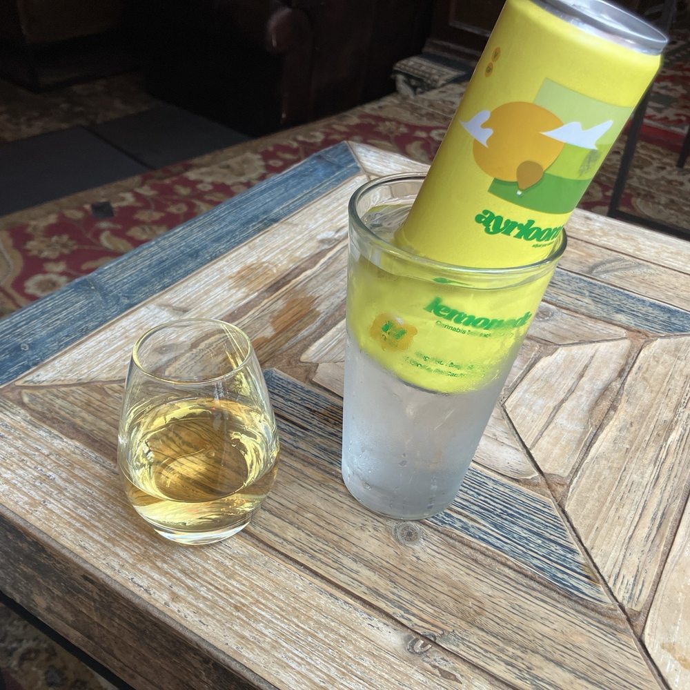 Whisky and THC sparkling water. Perfect happy hour on a rainy Friday. Whisky and THC sparkling water. Perfect happy hour on a rainy Friday.