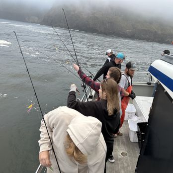 Tradewinds Charters - Whale Watching & Fishing - Oregon - Boat Charters Near Me - Depoe Bay, Oregon
