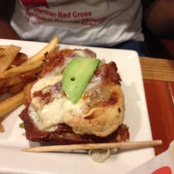 Chili's - How can you call this an avocado burger with this little avocado on it??? - American Near Me - Kapolei, Hawaii