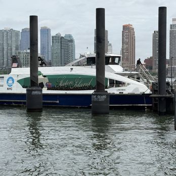 NYC Ferry.DUMBO Landing - Photo 4: Ferry dock - Public Transportation Near Me - Brooklyn, New York NYC Ferry.DUMBO Landing - Photo 4: Ferry dock - Public Transportation Near Me - Brooklyn, New York