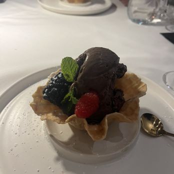 Nicola Restaurant - Chocolate gelato - Peruvian Near Me - San Luis, California Nicola Restaurant - Chocolate gelato - Peruvian Near Me - San Luis, California