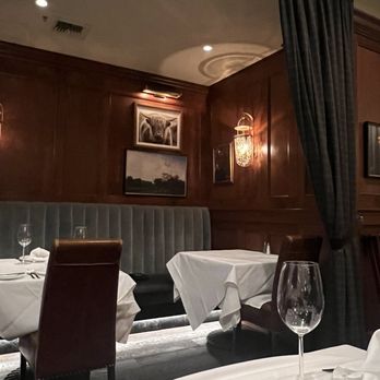 Churchill's Steakhouse - Steakhouses Near Me - Spokane, Washington