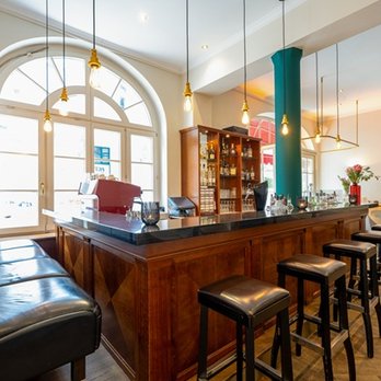martas Restaurant ALvis - Bar © Andreas Rehkopp - German Near Me - Berlin, BE