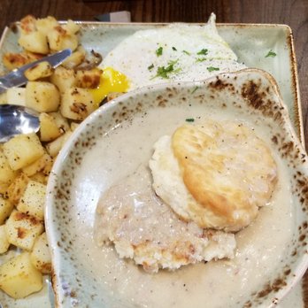First Watch - Turkey sausage gravy and biscuit with breakfast potatoes and over easy eggs - Breakfast & Brunch Near Me - Richmond, Virginia First Watch - Turkey sausage gravy and biscuit with breakfast potatoes and over easy eggs - Breakfast & Brunch Near Me - Richmond, Virginia