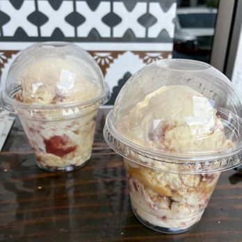 Bula Pies Fiji - Strawberry Guava Ripple - Comfort Food Near Me - Vallejo, California Bula Pies Fiji - Strawberry Guava Ripple - Comfort Food Near Me - Vallejo, California