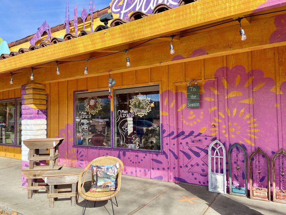 PLAIN JANE’S CONSIGNMENTS 11 Photos & 29 Reviews 18495 Sonoma Hwy