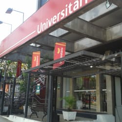 Universitário