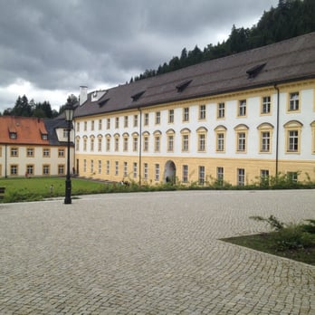 Benediktinerabtei Ettal - Churches Near Me - Ettal, BY