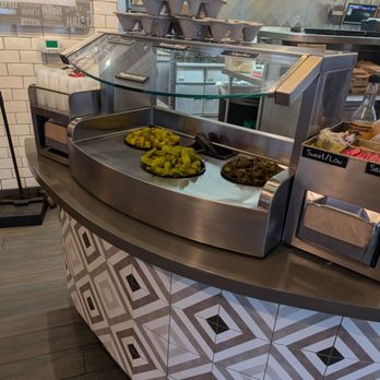 Habit Burger & Grill - Peppers counter - Burgers Near Me - Norwalk, California Habit Burger & Grill - Peppers counter - Burgers Near Me - Norwalk, California