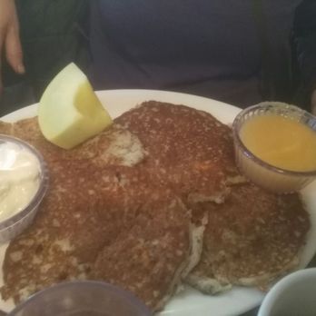Barb & Ernie's Restaurant - German Near Me - Edmonton, Alberta