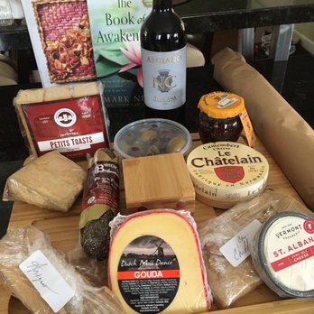 Say Cheese - Amazing cheese, meat, olive, bread spread - Cheese Shops Near Me - Los Angeles, California