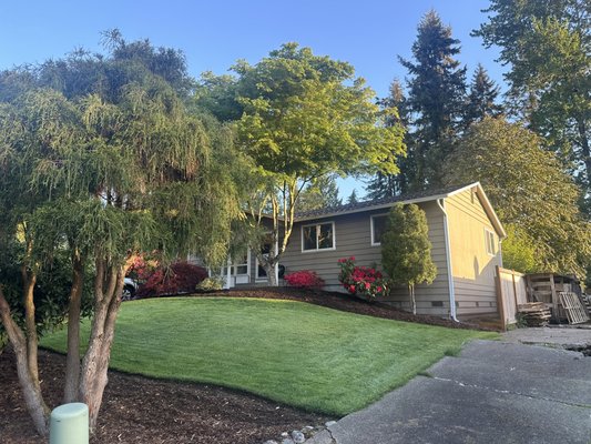 Mountain Goat Roofing - Front of house - after - Lynnwood, WA Mountain Goat Roofing - Front of house - after - Lynnwood, WA
