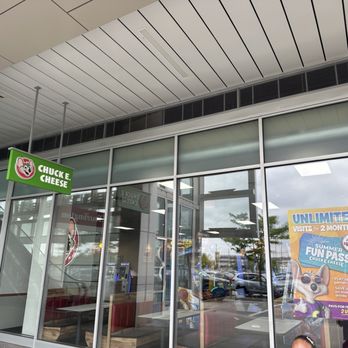 Chuck E. Cheese - Pizza Near Me - Valley Stream, New York Chuck E. Cheese - Pizza Near Me - Valley Stream, New York