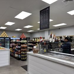 FiveHigh Marketplace - Inside