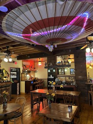 Buddylou's Eats Drinks & Antiques by null