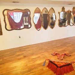 Temple de la Luna - Belly Dance Classes