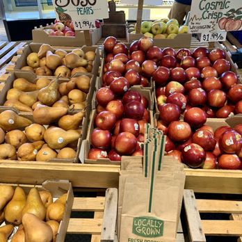 Johnson Orchards - Apples and pears - Fruits & Veggies Near Me - Yakima, Washington Johnson Orchards - Apples and pears - Fruits & Veggies Near Me - Yakima, Washington