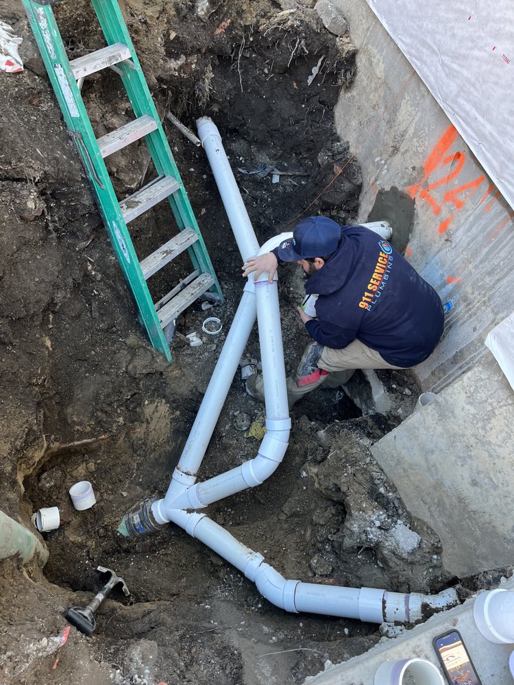 Slide of 911 Service Plumbing