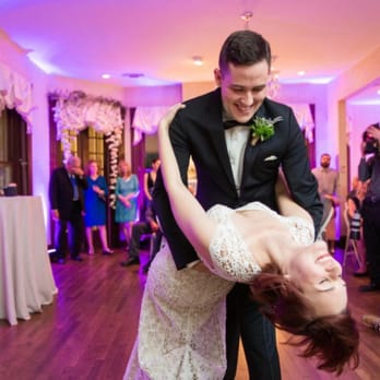 Greenbelt DJ Productions - The uplighting slowly faded from a soft peach during dinner to a bright purple for dancing - DJs Near Me - Austin, Texas