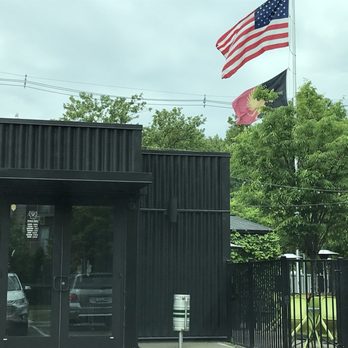 Griffin Claw Birmingham - Entrance - American Near Me - Birmingham, Michigan