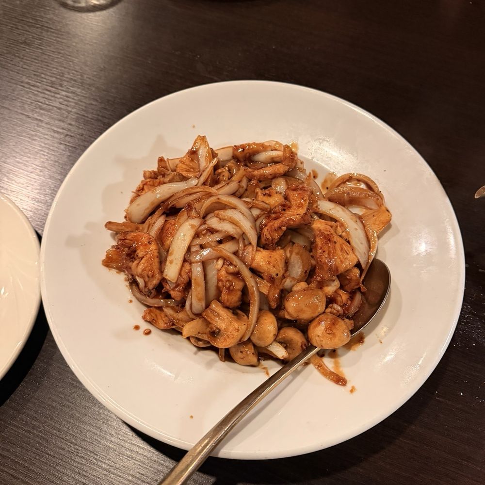 Chin's Szechwan - Encinitas - Black Pepper Chicken - Chinese Near Me - Encinitas, California Chin's Szechwan - Encinitas - Black Pepper Chicken - Chinese Near Me - Encinitas, California
