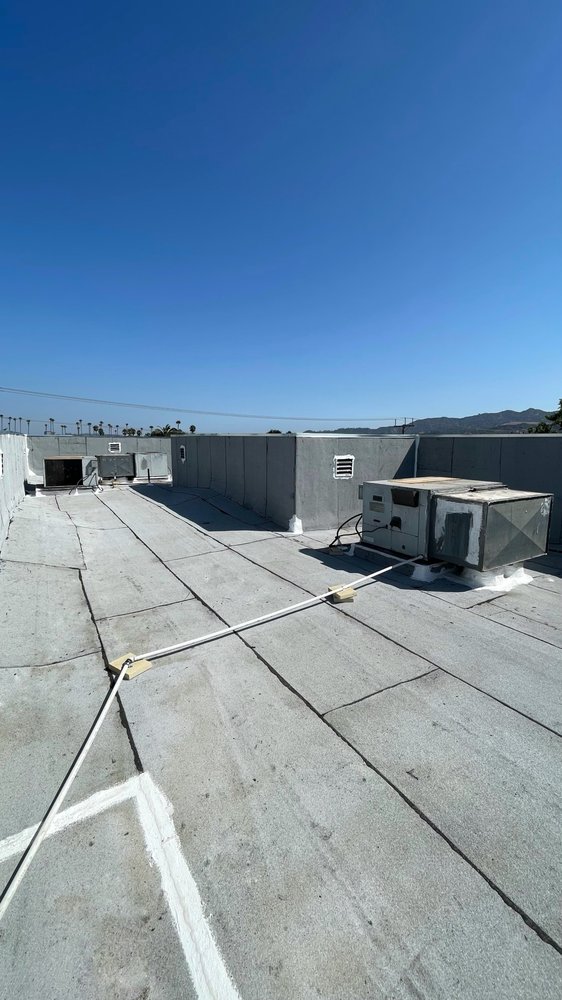 Slide of Golden Summit Roofing