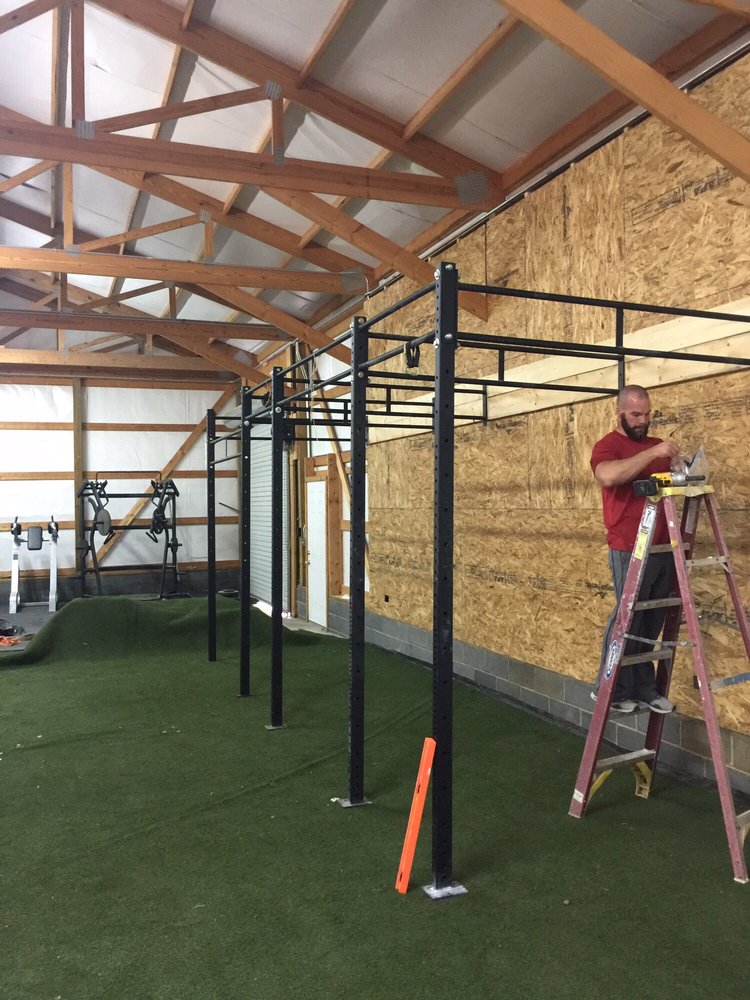Pro Elite Fitness Logo