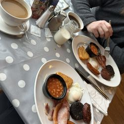 Moody Rooster - Breakfast