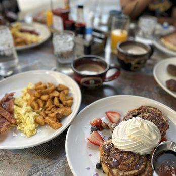 Blueberry's Grill - Cinnamon roll French toast - Breakfast & Brunch Near Me - Myrtle Beach, South Carolina Blueberry's Grill - Cinnamon roll French toast - Breakfast & Brunch Near Me - Myrtle Beach, South Carolina