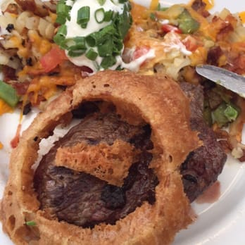 Jongewaard's Bake n Broil - My steak meal, super yummy, I recommend - American Near Me - Long Beach, California