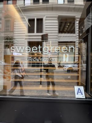 sweetgreen by null