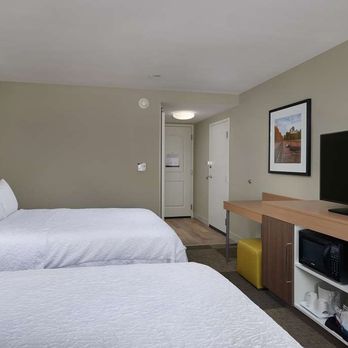 Hampton Inn & Suites Rogers - Guest room amenity - Hotels Near Me - Rogers, Minnesota Hampton Inn & Suites Rogers - Guest room amenity - Hotels Near Me - Rogers, Minnesota